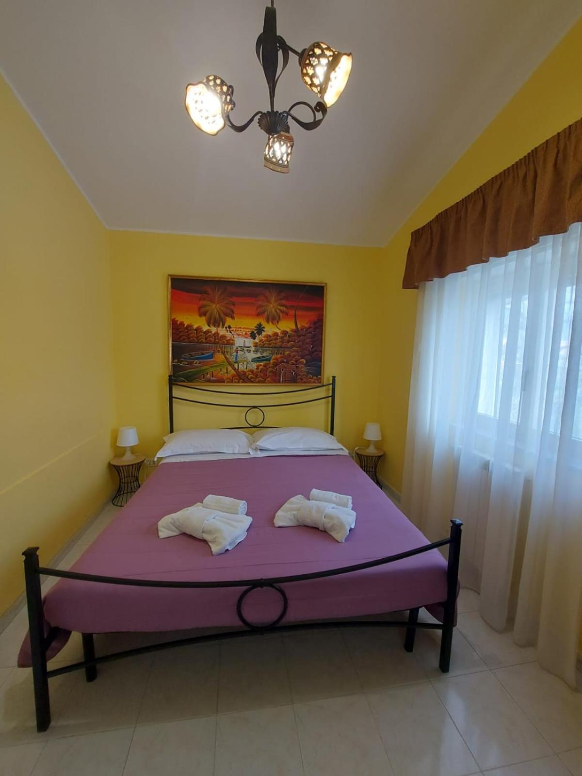 Villa Nadira Giardini Naxos Exterior photo